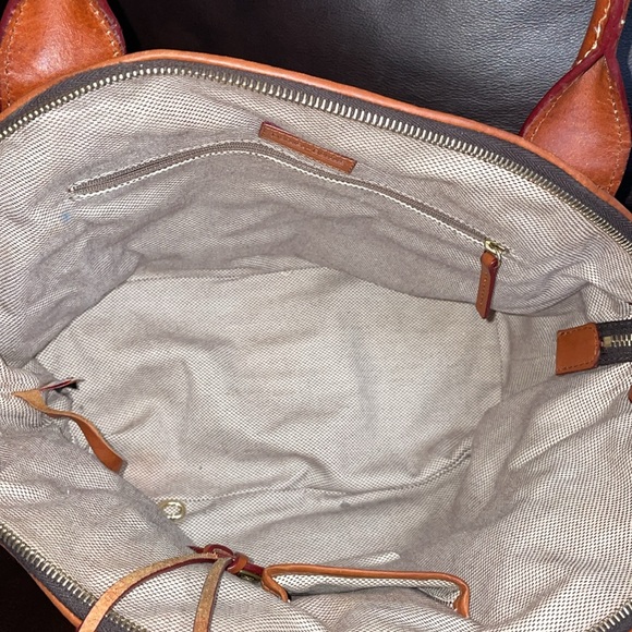 Dooney & Bourke Signature Bag - Picture 6 of 9